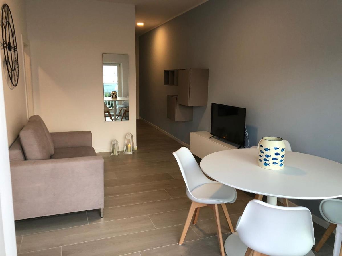Marine House Appartement Lignano Sabbiadoro Buitenkant foto